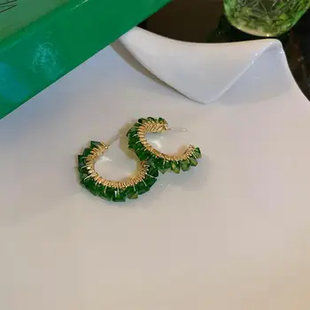 1 пара универсальных легких женских изумрудно-зеленых сережек-колец из искусственного хрусталя, женские серьги-кольца для свиданий